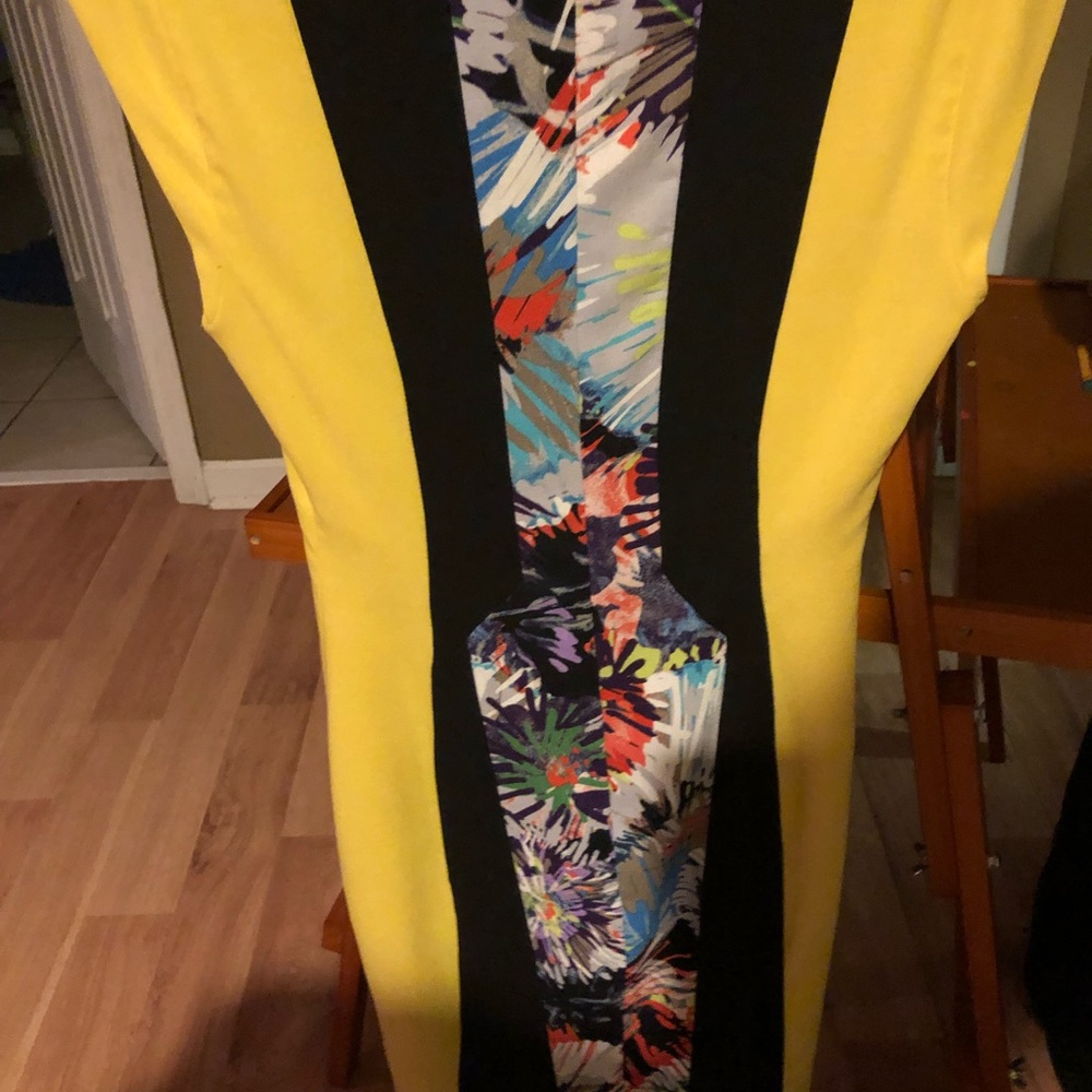 Awesome colorful BCBG dress, with tags size 4